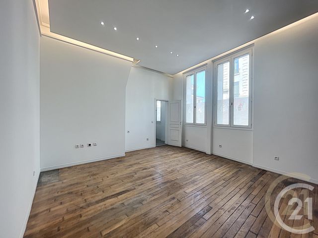 Appartement F1 à louer - 1 pièce - 41,22 m2 - Melun - 77 - ILE-DE-FRANCE