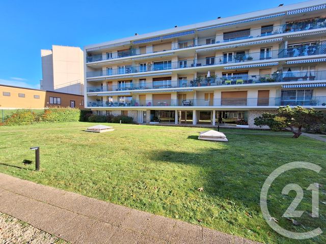 Appartement F2 à vendre - 2 pièces - 41 m2 - Melun - 77 - ILE-DE-FRANCE