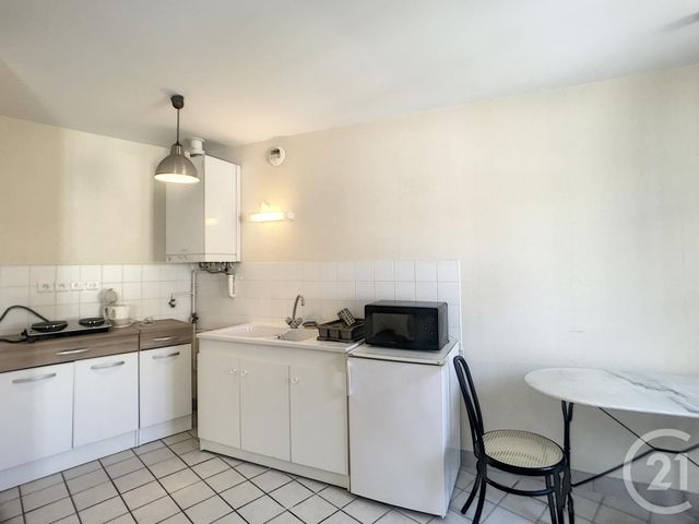 Appartement Studio à louer - 1 pièce - 25 m2 - Auxerre - 89 - BOURGOGNE