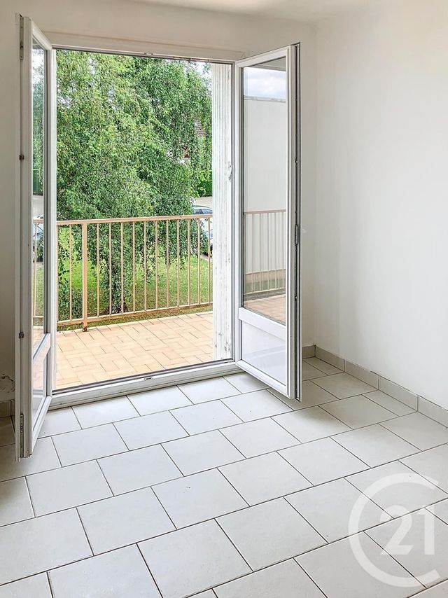 Appartement F2 à vendre - 2 pièces - 43,26 m2 - St Georges Sur Baulche - 89 - BOURGOGNE