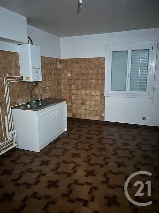 Appartement F3 à louer - 3 pièces - 74 m2 - Auxerre - 89 - BOURGOGNE