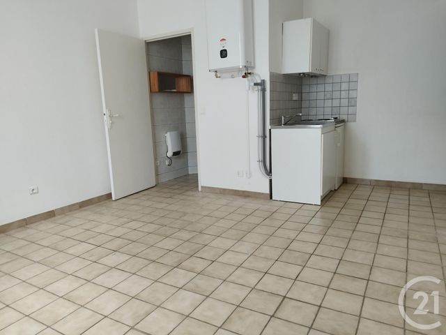 Appartement Studio à vendre - 1 pièce - 23,70 m2 - Reims - 51 - CHAMPAGNE-ARDENNE