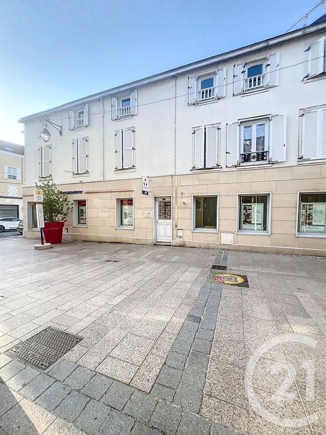 Appartement F3 à vendre - 3 pièces - 70 m2 - Chalons En Champagne - 51 - CHAMPAGNE-ARDENNE