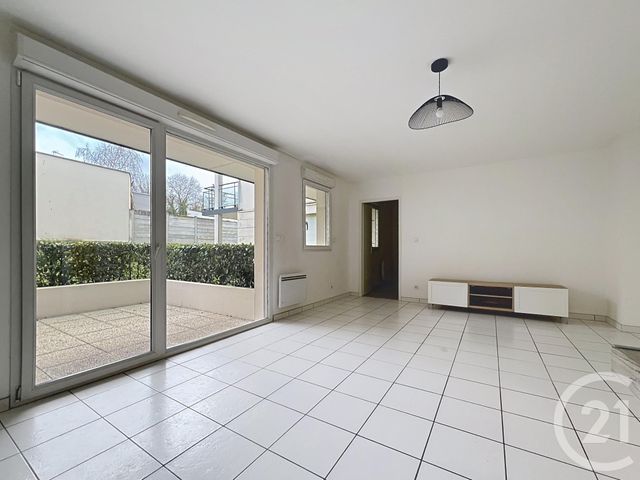 Appartement T2 à vendre - 2 pièces - 53,95 m2 - Reims - 51 - CHAMPAGNE-ARDENNE