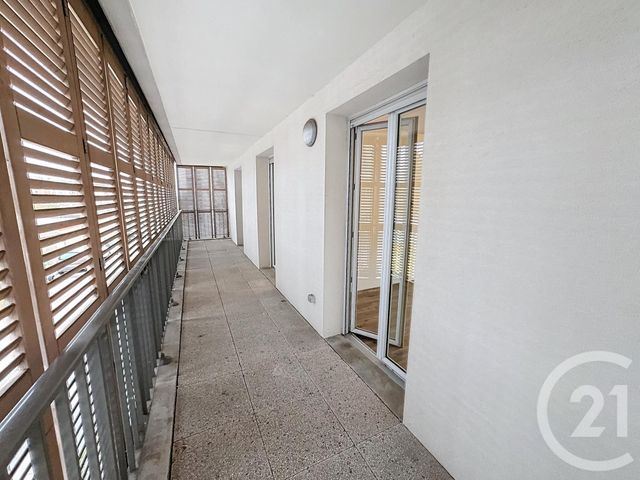 Appartement F3 à louer - 3 pièces - 61 m2 - Reims - 51 - CHAMPAGNE-ARDENNE