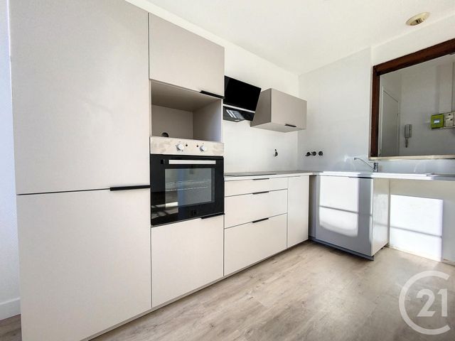 Immeuble à vendre - 296 m2 - Ste Savine - 10 - CHAMPAGNE-ARDENNE