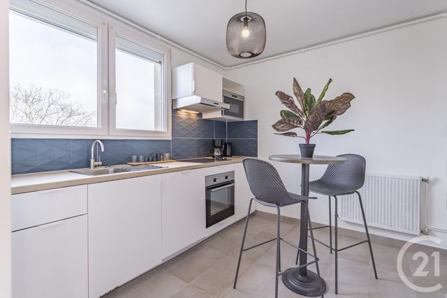 Appartement T4 à louer - 4 pièces - 71,21 m2 - Troyes - 10 - CHAMPAGNE-ARDENNE