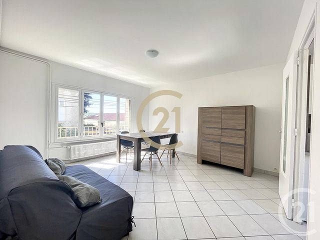 Appartement F1 à louer - 1 pièce - 30,95 m2 - Sens - 89 - BOURGOGNE