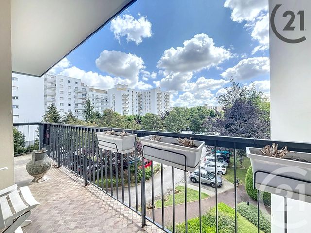 Appartement à vendre - 4 pièces - 80,96 m2 - St Andre Les Vergers - 10 - CHAMPAGNE-ARDENNE