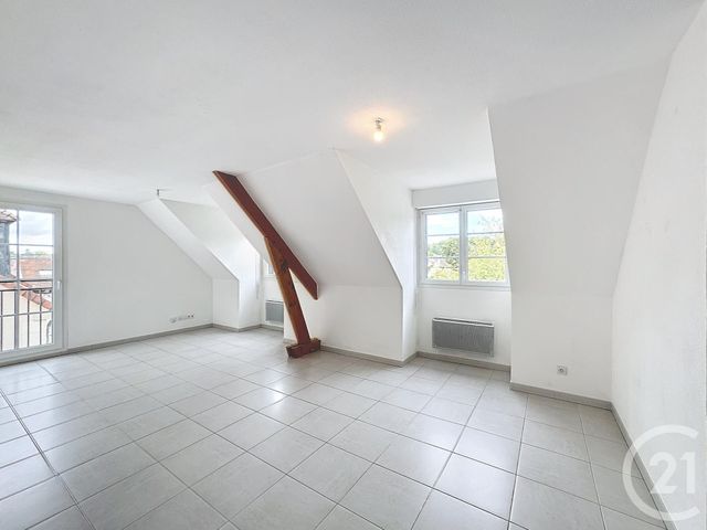 Appartement F2 à louer - 2 pièces - 51,95 m2 - Provins - 77 - ILE-DE-FRANCE